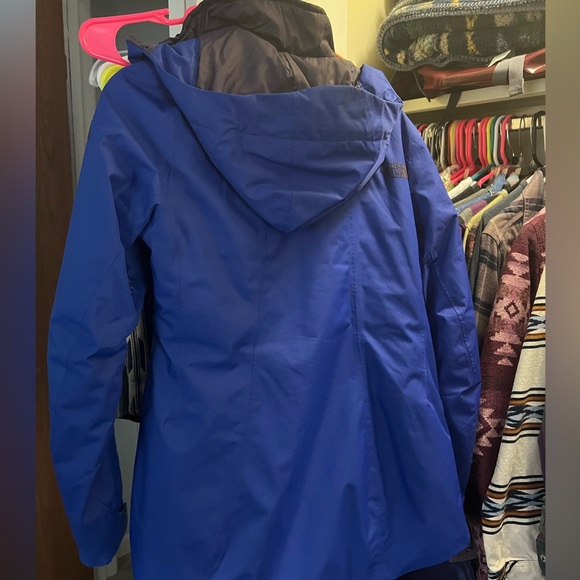 The North Face Winter coat 2 in 1 - Picture 4 of 4